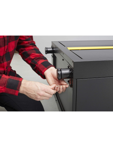 Armadio Basso a 2 Ante con Piedini, Nero, 83.5 x 22.5 x 83 cm STST97595-1 - STANLEY | Utensili Store