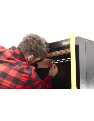 Armadio Basso a 2 Ante con Piedini, Nero, 83.5 x 22.5 x 83 cm STST97595-1 - STANLEY | Utensili Store